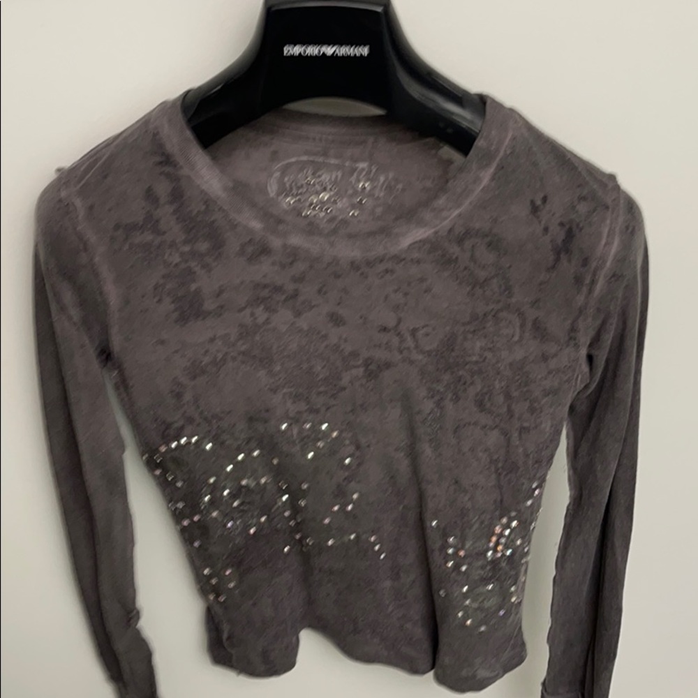 Women’s long sleeve top